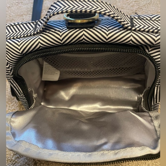 Jujube Mini BFF mini Chevron Not used - Picture 2 of 4